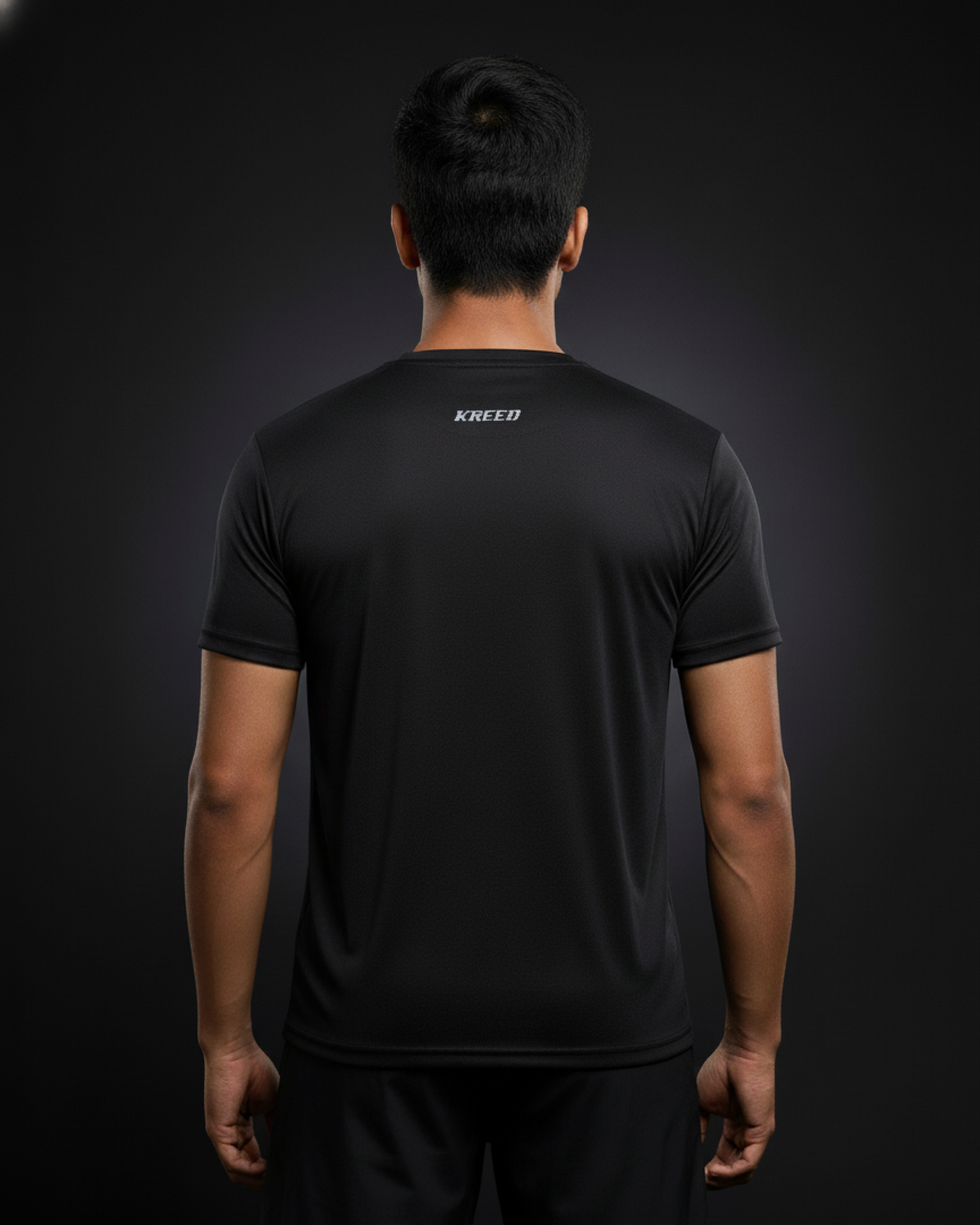Black T-Shirt for Men: Performance Wear